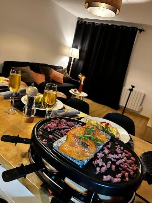 Luxury Apartment «Le Jurassien», Gex-Geneve Cessy エクステリア 写真