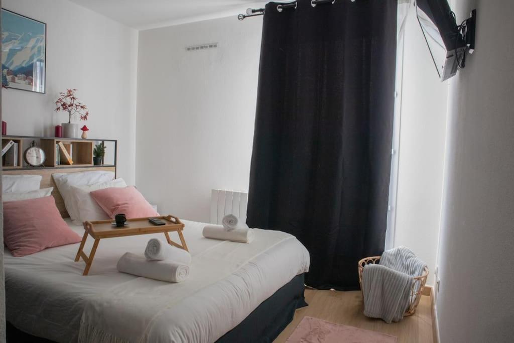 Luxury Apartment «Le Jurassien», Gex-Geneve Cessy エクステリア 写真